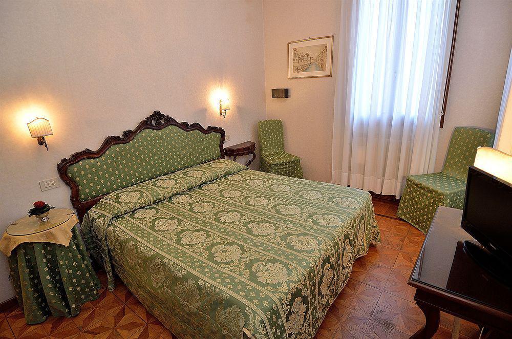 Hotel Da Bruno Венеція Екстер'єр фото